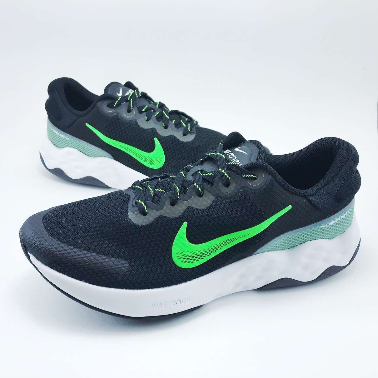 Tênis Nike Renew Ride 3 DC8185